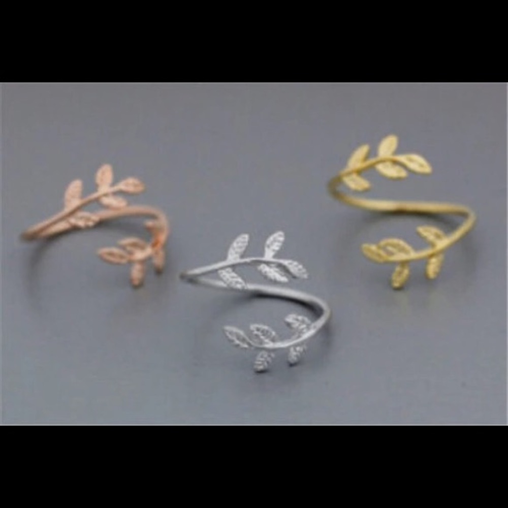 Fashion Ring. SALE, NO OFFERS ❗️ - Picture 4 of 4